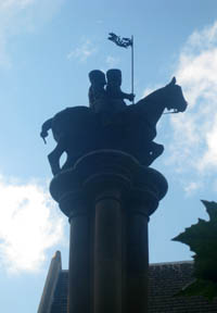 Knights Templar statue at Temple Church